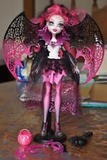 Monster high ghouls d'occasion  Barbezieux-Saint-Hilaire