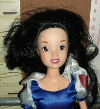 Figurina bambola vintage usato  Giarre