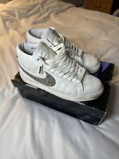 Size 9.5 nike d'occasion  Expédié en Belgium