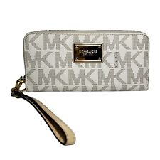 Cartera Michael Kors Jet Set de viaje con cremallera larga vainilla cuero blanco crema segunda mano  Embacar hacia Argentina