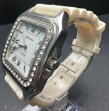 Vintage Relógio Feminino Genebra Moldura Diamante - Não Testado Pode Precisar de Bateria/Reparo comprar usado  Enviando para Brazil