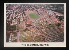 ¿Década de 1980? Vista aérea The Bloomsburg Fair Blue Farm Silo Bloomsburg PA Columbia Co segunda mano  Embacar hacia Argentina
