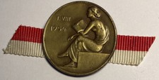 Ancien insigne fête d'occasion  Sens