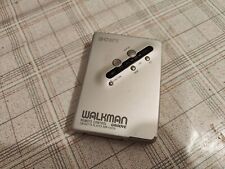 Nuevo cinturón reproductor de cassetes Walkman Sony WM-EX674 segunda mano  Embacar hacia Argentina