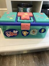 Estojo de armazenamento Littlest Pet Shop azul caixa de ferramentas com trava LPS quebrado comprar usado  Enviando para Brazil