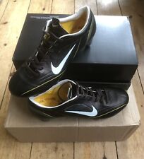 r9 football boots for sale  STOCKSFIELD