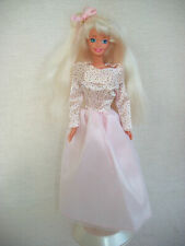 Barbie vintage robe d'occasion  Saint-Georges-de-Didonne