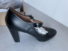 Ladies black shoes for sale  SWADLINCOTE