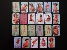 Figurine erotiche cartonate usato  Belluno