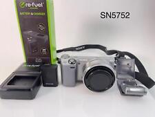 Câmera intercambiável sem espelho Sony NEX-5T / SEL16F28 com lente 16mm f/2.8 comprar usado  Enviando para Brazil