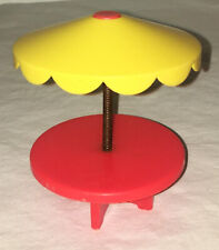 Usado, Mesa guarda-chuva vintage Fisher Price Little People vermelha amarela comprar usado  Enviando para Brazil