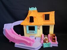 Fisher Price Little People Disney Klip Klop Belle's Cottage  segunda mano  Embacar hacia Argentina