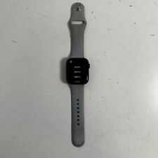 Smartwatch esportivo Apple Watch Series 4 cinza espacial 44 mm estojo de alumínio e cerâmica comprar usado  Enviando para Brazil