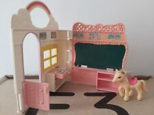 Petit poney maison d'occasion  Wattrelos