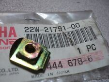 1985-93 Yamaha Yz Wr Tri-Z 80 125 250 Tampa Lateral Porca Especial nos Oem 22W-21791 comprar usado  Enviando para Brazil