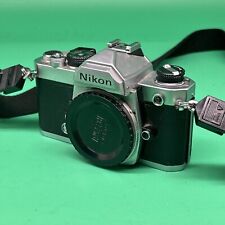 [Excelente+5 con tapa de correa] Cuerpo de cámara fotográfica Nikon FM plateada 35 mm SLR #DK, usado segunda mano  Embacar hacia Argentina