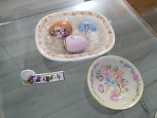 Lotto ceramiche dipinte usato  Italia