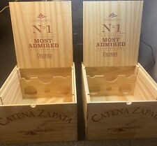 Duas Nicolas Catena Zapata 2019 caixa de vinho de madeira com tampa aberta giratória comprar usado  Enviando para Brazil