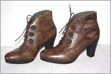 Atrai boots lacets d'occasion  La Roche-Posay