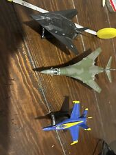 Usado, Lote de 3 aviões de guerra B-1 F-117a F-18 comprar usado  Enviando para Brazil