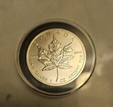 2010! Hoja de arce canadiense de plata $5 1 oz BU Royal Canadian como nueva 9999 fina. segunda mano  Embacar hacia Argentina