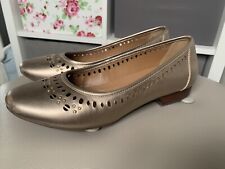 Clarks artisan gold for sale  Shipping to Ireland