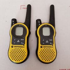 2 Walkie Talkies Motorola MH230R Dos Vías Radios Talkabout Amarillo Par Clip para Cinturón, usado segunda mano  Embacar hacia Argentina