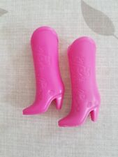 Véritables chaussures barbie d'occasion  Bréval