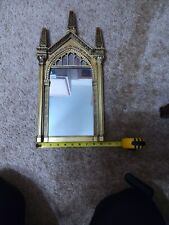 Espejo de iglesia en forma de iglesia - Con pintura de color dorado - Usado segunda mano  Embacar hacia Argentina