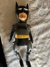 Boneco de madeira Batman sentado pintado à mão decoração para casa prateleira dobradiça brinquedo de presente comprar usado  Enviando para Brazil