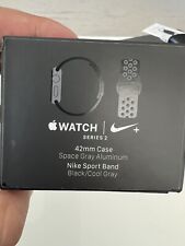 Smartwatch Apple Nike+ Series 2 42mm preto, usado comprar usado  Enviando para Brazil