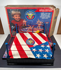 Boneco Rainbow Toys ANEL DE LUTA LIVRE OFICIAL American Flag Arena 1990, usado comprar usado  Enviando para Brazil