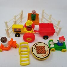 Usado, Lote Vintage Fisher Price Little People Fazendeiro Cerca Cowboy Trator Mesa Verificadora comprar usado  Enviando para Brazil