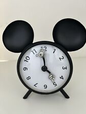 Reloj analógico Pottery Barn Disney Mickey Mouse negro mate hierro nuevo con caja, usado segunda mano  Embacar hacia Argentina