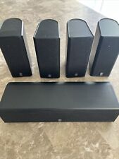 Altavoces de sonido envolvente Yamaha NX-C130 satélite y 4 NX-E130 ¡probados y funcionan! segunda mano  Embacar hacia Argentina