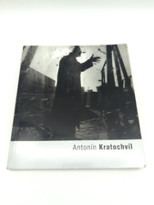 Usado, Livro de fotojornalismo de agitação social e guerra por Antonin Kratochvil e Michael Persson comprar usado  Enviando para Brazil