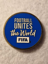 1 moeda oficial de árbitro de futebol da FIFA futebol une o mundo, usado comprar usado  Enviando para Brazil