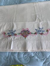 Usado, Par de fronhas bordadas vintage bordadas à mão casamento rosa e azul comprar usado  Enviando para Brazil