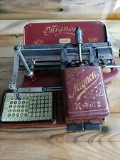 Maquina de escribir MIGNON ROJA TYPEWRITER,machine à écrire, Schreibmaschine  comprar usado  Enviando para Brazil