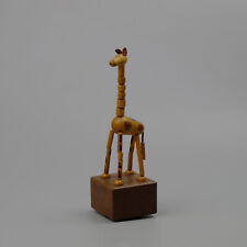 Antigua marioneta de empuje de madera, jirafa. Checoslovaquia. aprox. 1945 segunda mano  Embacar hacia Argentina