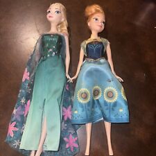 RARO Conjunto de Bonecas Solstício de Verão Frozen Fever Elsa e Anna Disney Store - Pacote com 2 comprar usado  Enviando para Brazil