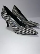 Women high heel for sale  Apopka