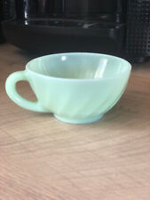 Tasse opaline vert d'occasion  Saint-Marcel