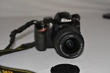 Cámara digital Nikon D3200 24,2 MP SLR - negra - con lente 18-55 y correa segunda mano  Embacar hacia Argentina