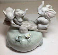 Caja de música de cerámica vintage elefantes en movimiento tobogán mamá y 2 bebés segunda mano  Embacar hacia Argentina