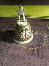 Petite cloche porcelaine d'occasion  Saint-Florentin