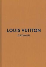 Louis Vuitton: The Complete Fashion Collections by Jo Ellison: New til salgs  Frakt til Norway