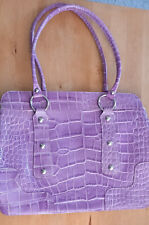 Handtasche violett glänzend gebraucht kaufen  Tutzing