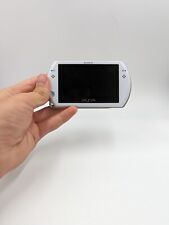 PSHC - Sistema portátil Sony PSP Go - Branco pérola SEM SOM FUNCIONA DE OUTRA FORMA, usado comprar usado  Enviando para Brazil