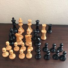 Piezas de ajedrez de madera vintage marrón negro 30 piezas segunda mano  Embacar hacia Argentina